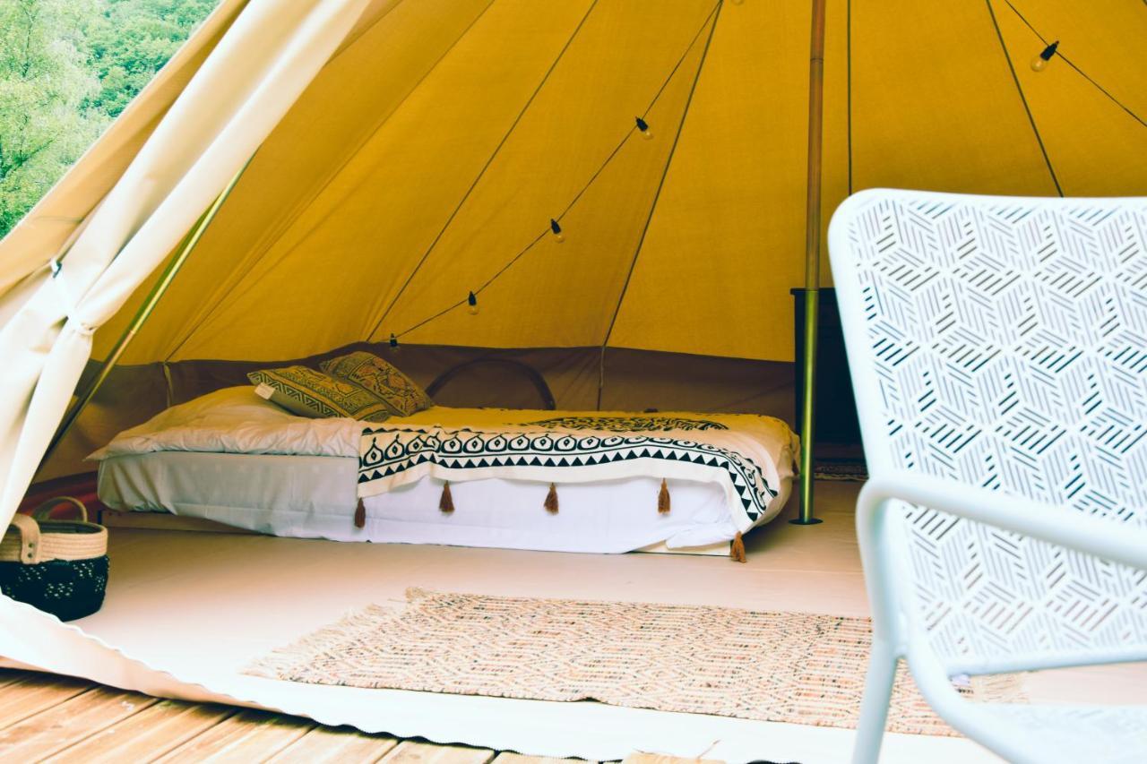 Les Insolites Du Domaine D'haulme Luxury tent Haulme